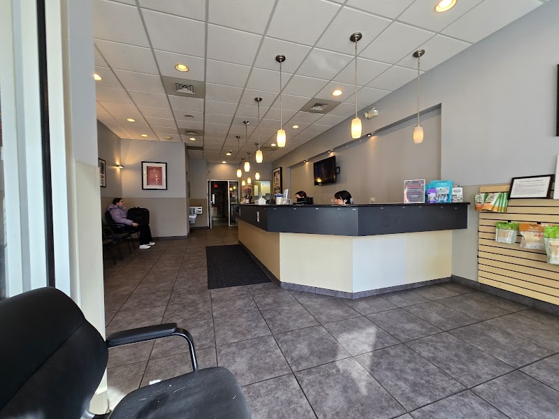 Roscoe Village Animal Hospital