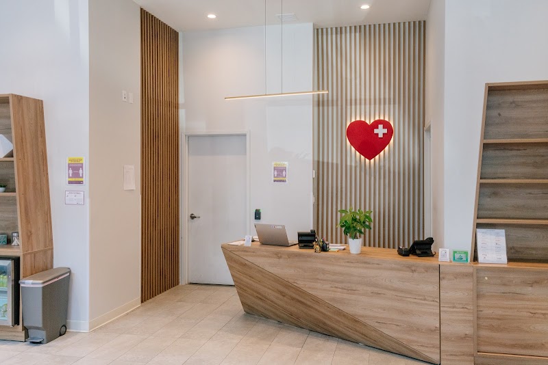 InstaVet Urgent Care & Wellness Animal Hospital - LIC Queens Pet Surgery Medical Center