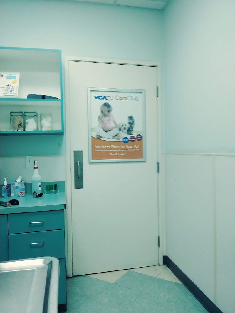 VCA Hillcrest Animal Hospital