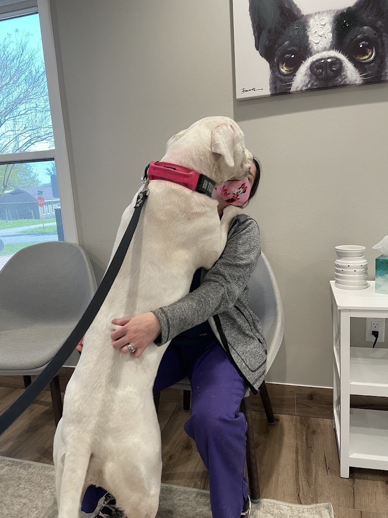 Four Paws at Fulshear Veterinary Clinic