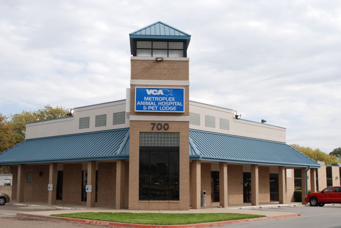 VCA Metroplex Animal Hospital & Pet Lodge