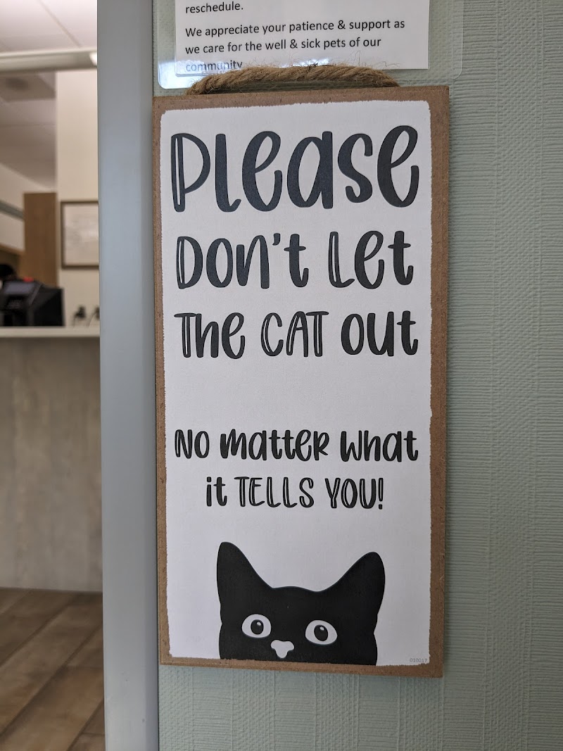 North Portland Veterinary Hospital: Fletcher Chris DVM