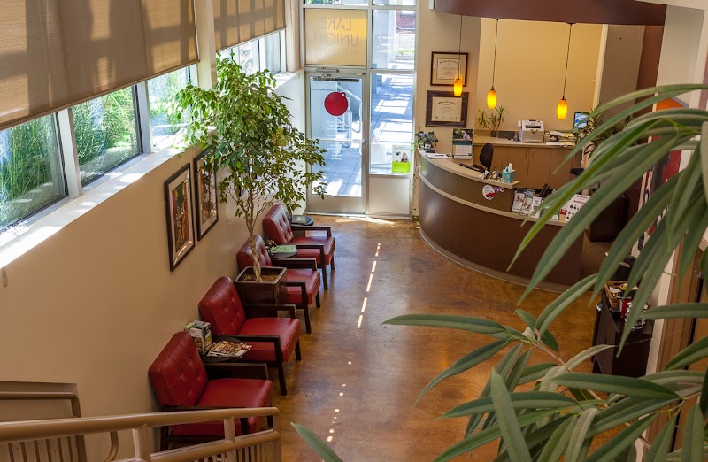 Lake Union Veterinary Clinic