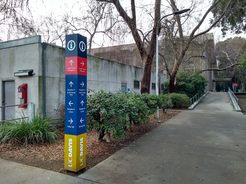 UC Davis Veterinary Hospital - Small Animal Clinic