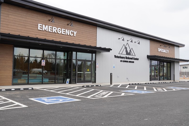 Veterinary Referral Center of Central Oregon (VRCCO), Emergency & Specialty Hospital