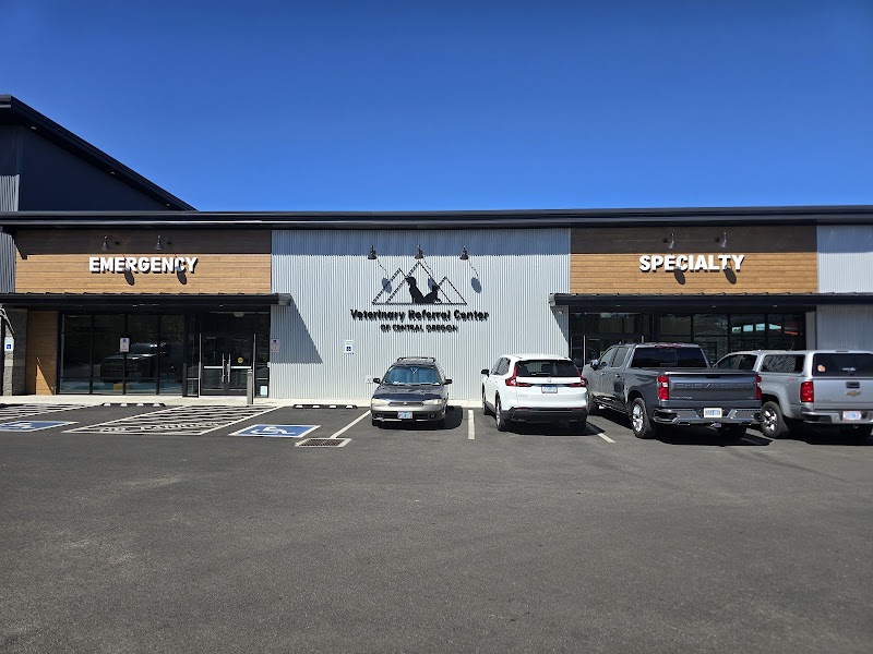 Veterinary Referral Center of Central Oregon (VRCCO), Emergency & Specialty Hospital