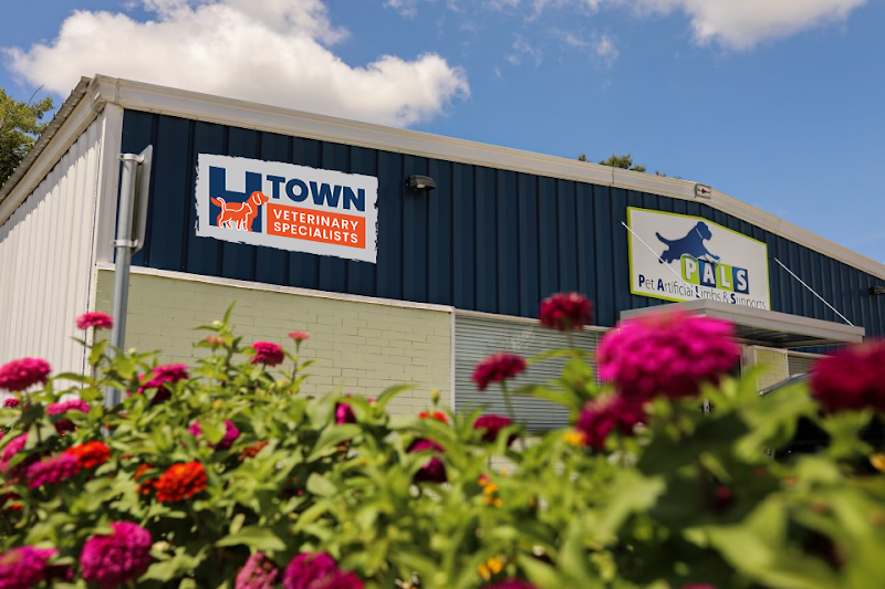 H-Town Veterinary Specialists (Stafford)
