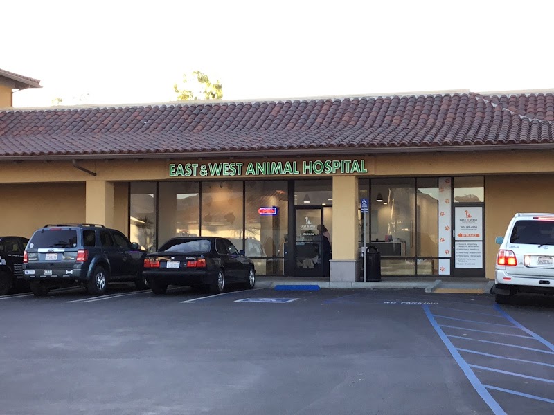 East & West Animal Hospital - San Marcos