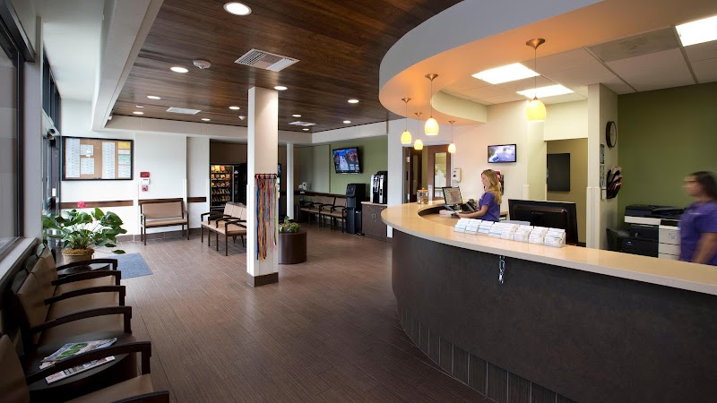 VCA Emergency Animal Hospital & Referral Center