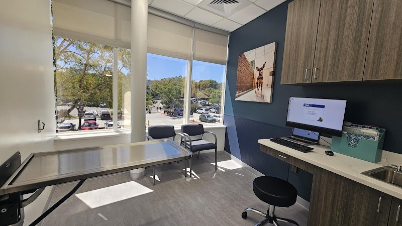 VCA Emergency Animal Hospital & Referral Center