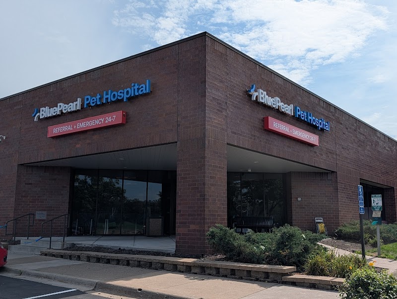 BluePearl Pet Hospital - Arden Hills