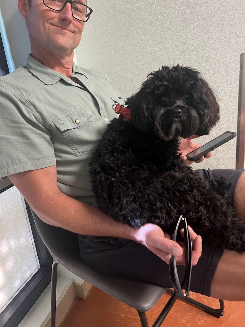 Animal Surgical & Orthopedic Center