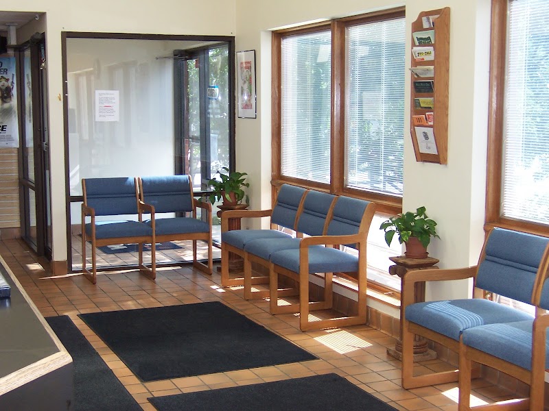 VCA Southeast Area Animal Hospital