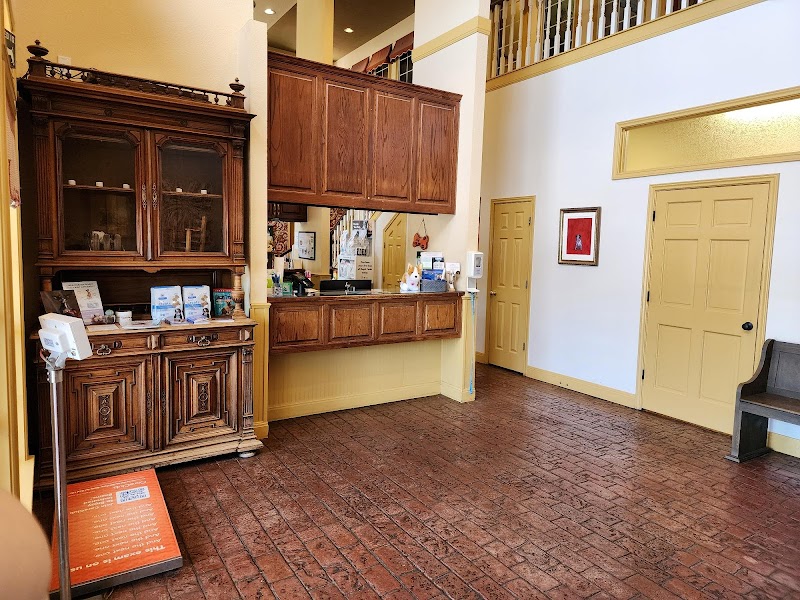 VCA Lakeline Animal Hospital